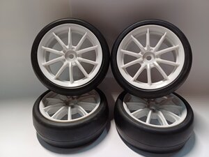 3RAC-TW 3 RACING TOURENWAGEN REIFEN INKL. FELGE UND EINLAGE UNVERKLEBT 1:10 24MM 6KANT 12MM