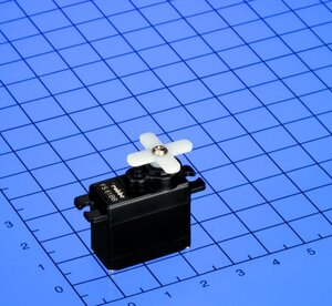 69140 Robbe Modellsport FS 61 BB CARBON DIGITAL COOL SERVO