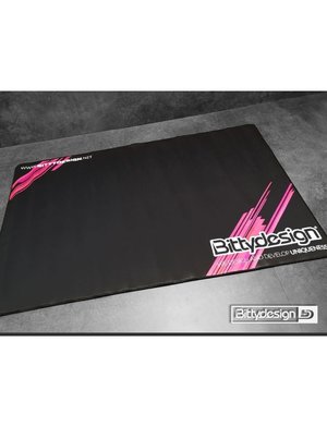 BDTP-10063 - Bittydesign Anti-slip Table Pad, 2018 logo graphic, 100x63cm